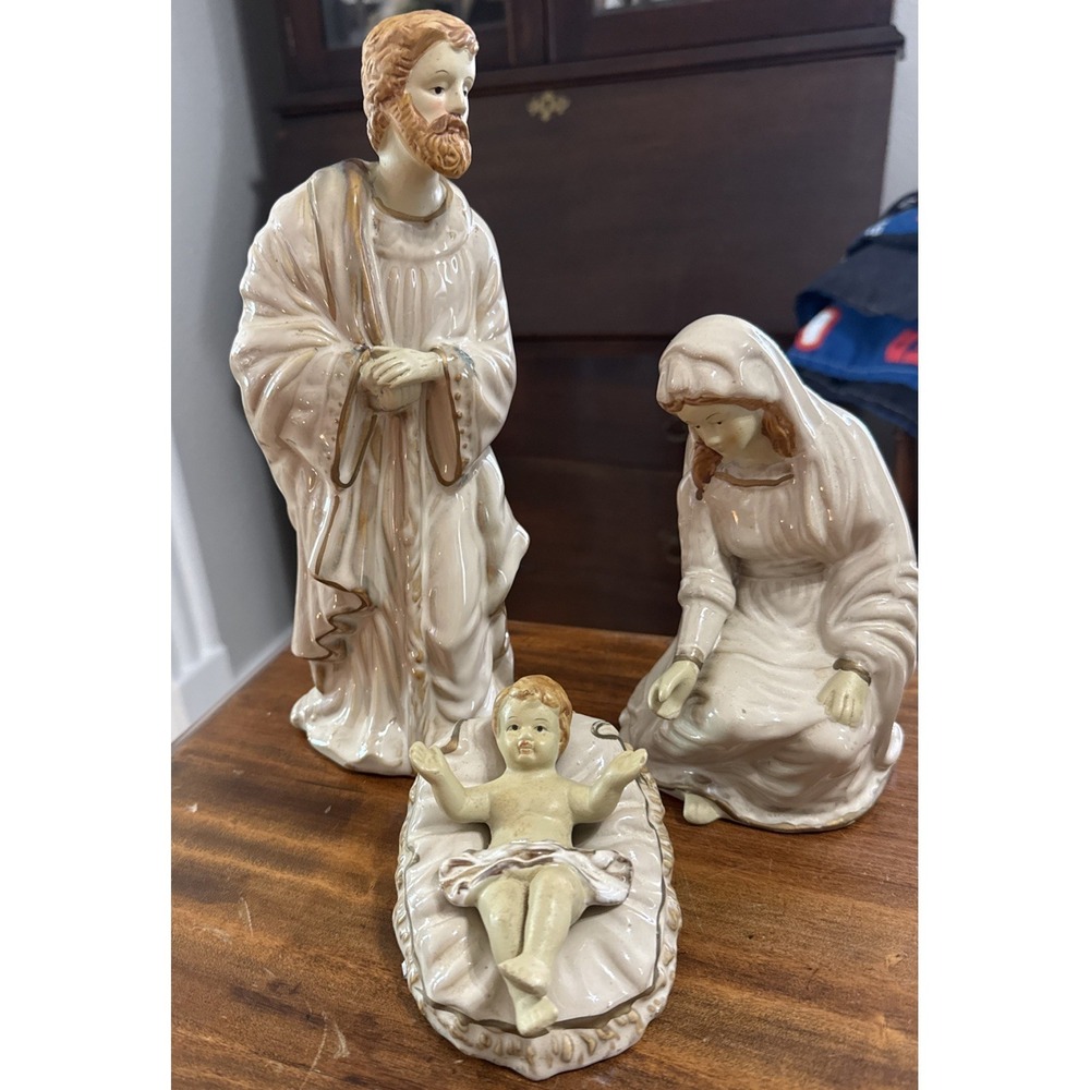 Belleek Classic Nativity Set featuring Mary, Joseph Baby Jesus Set QVC